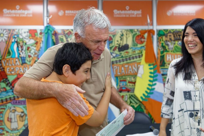 Ayuda que construye