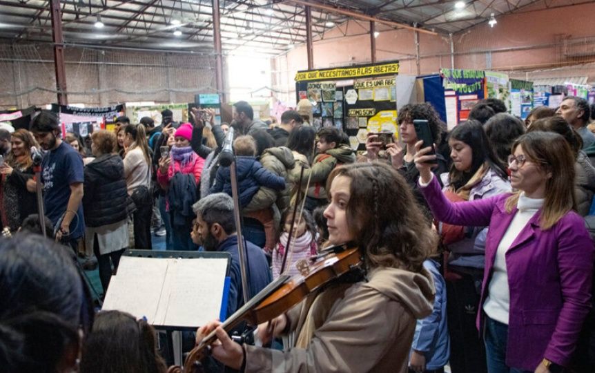 Feria distrital en la UNQ